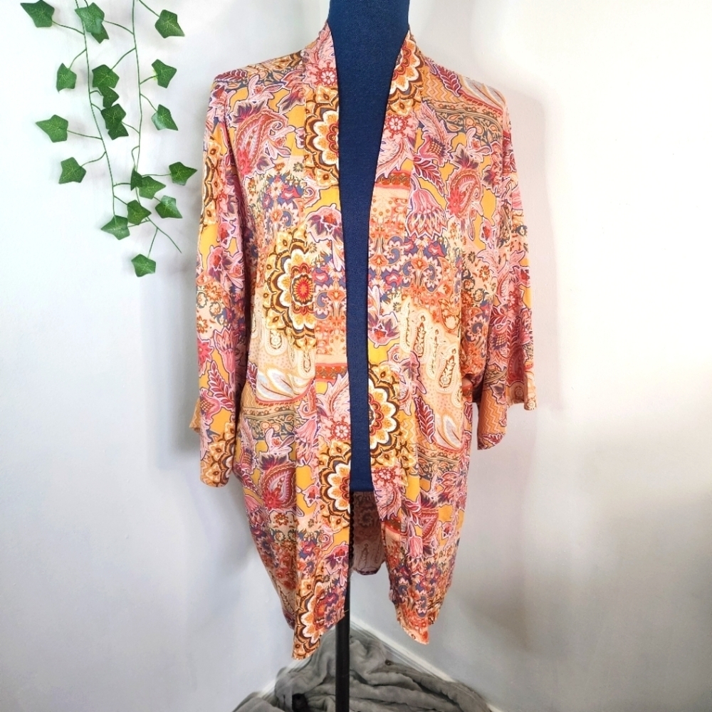 Boho Knox Rose Peach Paisley Kimono
